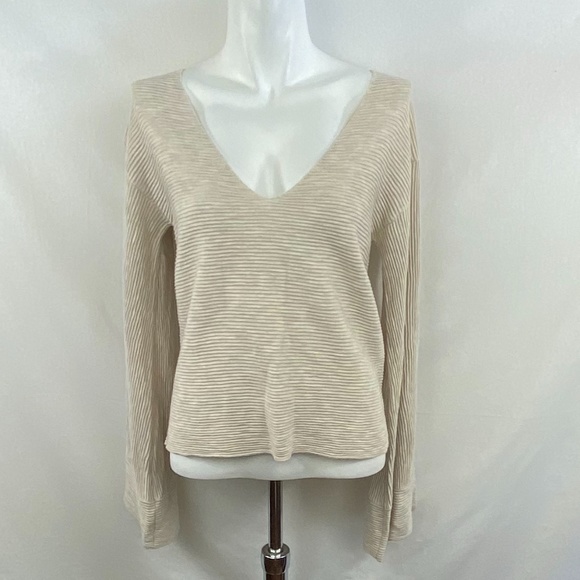 Free People Sweaters - Free People Beige V-neck sweater - S
